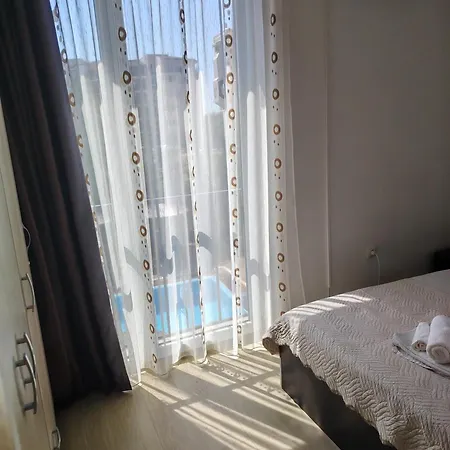 דירה Suny View 5105 סאני ביץ'